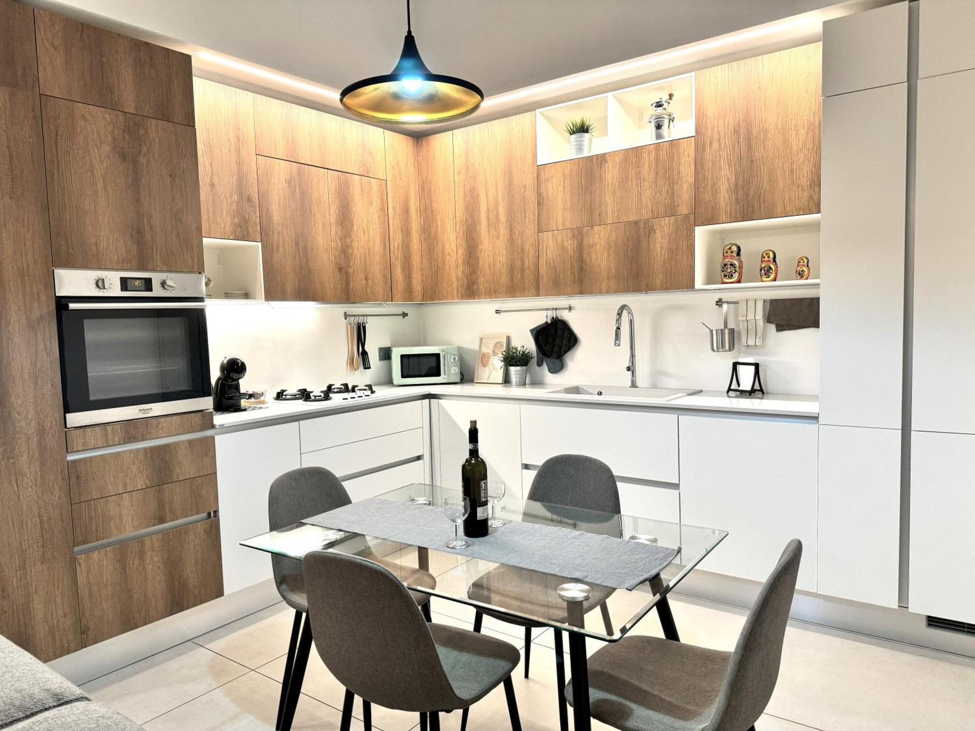 Porta Nuova - Alpitour Free Parking & Netflix Apartment Торино Екстериор снимка